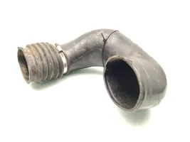 Mercedes-Benz W123 Tube d'admission d'air 1020941511