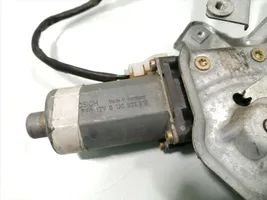 Toyota Corolla E110 Alzacristalli della portiera anteriore con motorino 0130821910