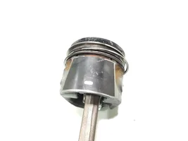 Volvo V40 Piston avec bielle 