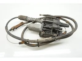 Opel Meriva B Hand brake/parking brake motor 13386364