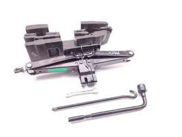 Hyundai Santa Fe Tool set 09149-2B070