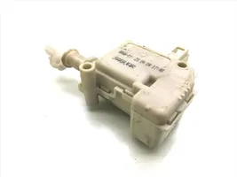 Jaguar S-Type Verrouillage du bouchon du réservoir de carburant 8066-11