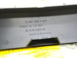 Smart ForTwo I Konsola środkowa / Radio / GPS Q0001168V007C96A00