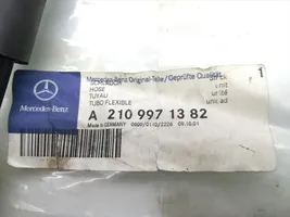 Mercedes-Benz E AMG W210 Шланг пневмоподвески A2109971382