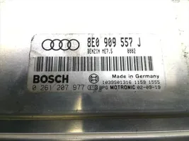 Audi A4 S4 B7 8E 8H Moottorin ohjainlaite/moduuli 8E0909557J