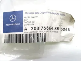 Mercedes-Benz C AMG W203 Etuoven kahvan suoja A2037660435