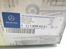 Mercedes-Benz E AMG W211 Illuminazione sedili anteriori A2118204201