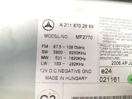 Mercedes-Benz E AMG W212 Radio/CD/DVD/GPS head unit A2118702889