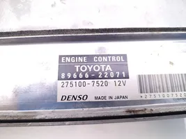 Toyota Matrix (E130) Sterownik / Moduł ECU 89666-22071