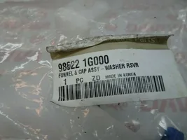 KIA Rio Tubo riempimento della vaschetta del liquido lavavetri 986221G000