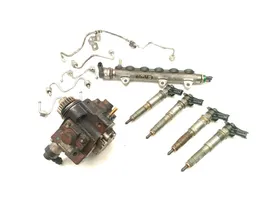 Nissan X-Trail T31 Set di iniettori H8200690744