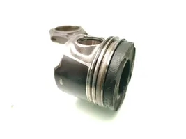 Volvo V40 Piston avec bielle 