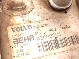 Volvo V40 Moottoriöljyn jäähdytinlaite 31325045