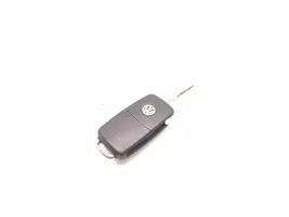 Volkswagen Polo V 6R Ignition key/card 5K0837202AD