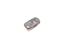 Volkswagen Polo V 6R Ignition key/card 5K0837202AD