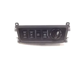 Nissan Pathfinder R51 Seat heating switch VP5NFX-F10K907