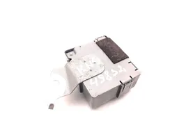 Toyota Land Cruiser (J120) Durų elektronikos valdymo blokas 89741-60340