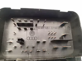Volkswagen Tiguan Module de fusibles 1K0937125C