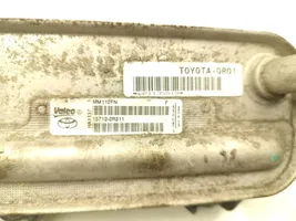 Toyota Avensis T270 Moottoriöljyn jäähdytinlaite 15710-0R011