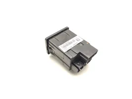 Ford Courier Connecteur/prise USB JK2T-14F014-AB