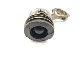 Toyota Avensis T270 Piston avec bielle 2AD-FTV