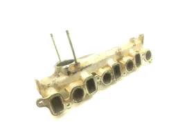 Toyota Hilux (N140, N150, N160, N170) Intake manifold 