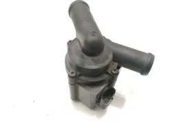 Mazda 3 III Pompe de circulation d'eau S550-15711