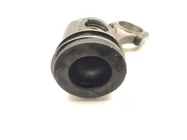 Ford Kuga I Piston avec bielle 9677840380