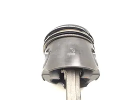 Ford Kuga I Piston avec bielle 9677840380