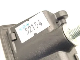 Volkswagen PASSAT B6 Interrupteur d'ouverture de coffre 5N0827566