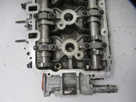 Peugeot 208 Culasse moteur 9810886380