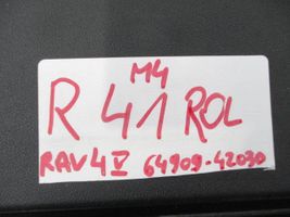 Toyota RAV 4 (XA50) Parcel shelf load cover 6490942030