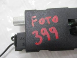 Peugeot 308 Amplificateur d'antenne 9678017080