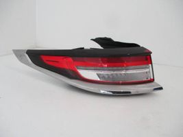 DS Automobiles 3 Crossback Lampa tylna 9822178080