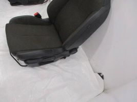 DS Automobiles 3 Crossback Fotele / Kanapa / Komplet 