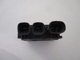 Renault Megane III Câble de batterie positif 243800011R