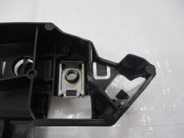 Peugeot 3008 II Supporto di montaggio del parafango 9810975480