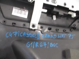 Citroen C4 Grand Picasso Apšuvums aizmugurējām durvīm 6307126249