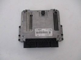 Renault Clio IV Sterownik / Moduł ECU 0281035806