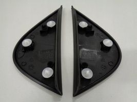 Opel Vivaro Rivestimento dell’estremità del parafango 9808813280 9808813380