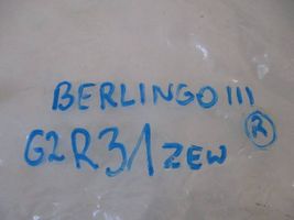 Citroen Berlingo Rivestimento sottoporta/minigonna laterale 9682127677