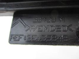 Citroen C2 Etupuskurin alempi jäähdytinsäleikkö 96435848