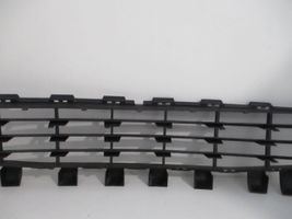 Renault Megane II Maskownica / Grill / Atrapa górna chłodnicy 8200412379 