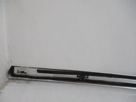 Citroen DS4 Takaoven lista (muoto) 9687381177