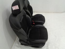 Renault Kadjar Fotele / Kanapa / Komplet 