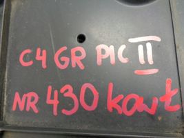 Citroen C4 Grand Picasso Osłona środkowa podwozia 9671687080