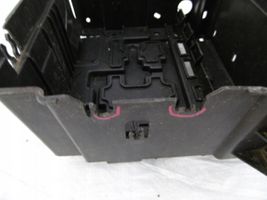 Citroen C3 Picasso Vassoio scatola della batteria 9686203780