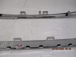 Peugeot 307 Grille calandre supérieure de pare-chocs avant 9816441280 9815335777