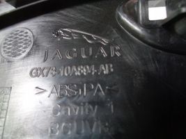 Jaguar XE Kojelaudan kehys GX7310A894AB