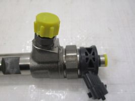 Dacia Duster II Injecteur de carburant 8201636333